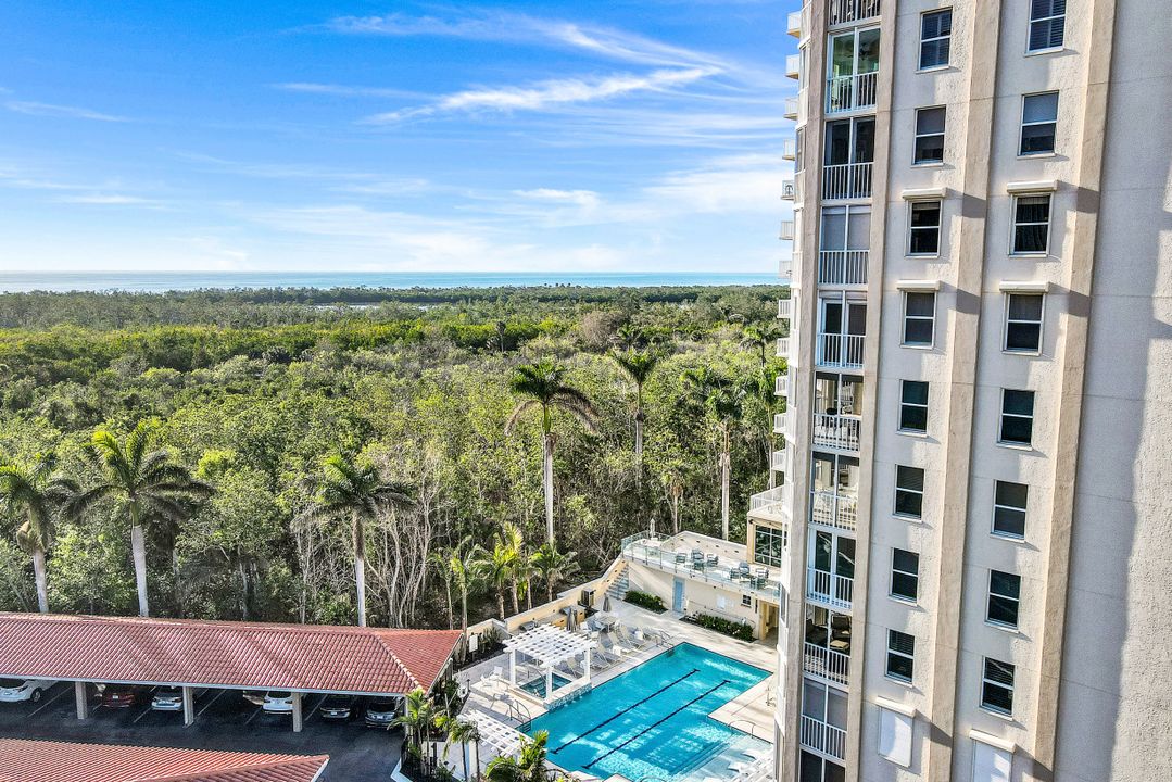 6585 Nicholas Blvd  #1803, Naples, FL 34108