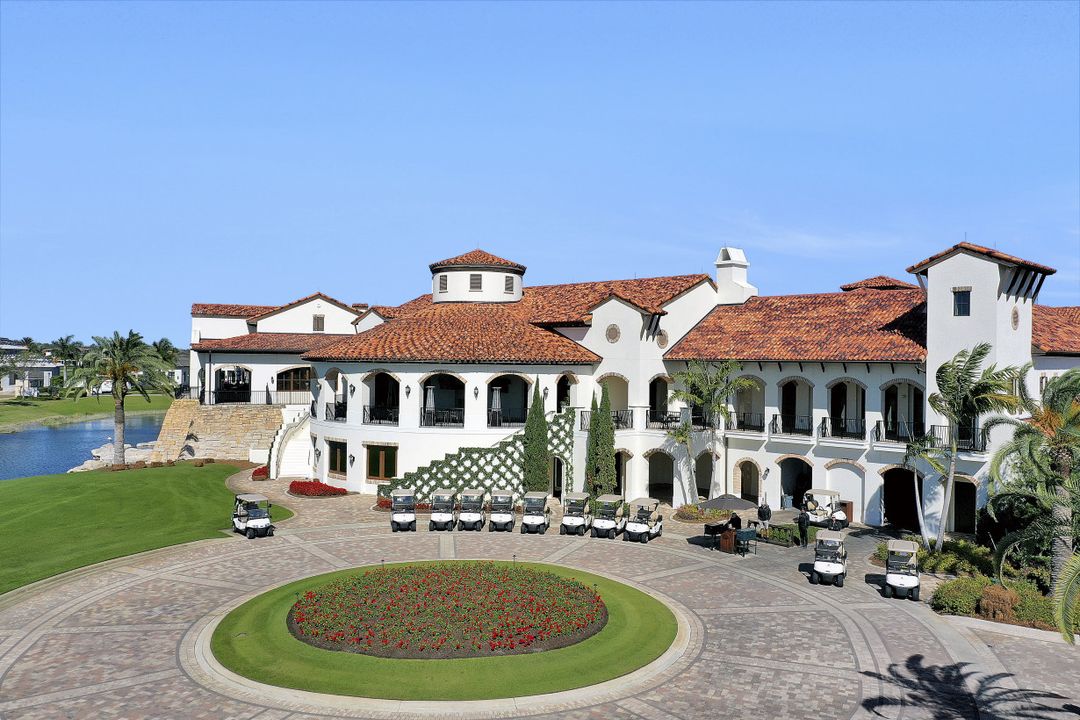 16375 Viansa Way #202, Naples, FL 34110