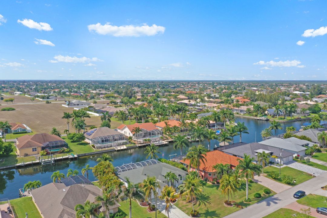 2108 SW 40th Terrace, Cape Coral, FL 33914