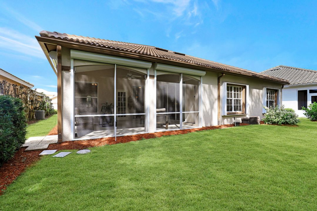 12783 Hunters Ridge Dr, Bonita Springs, FL 34135