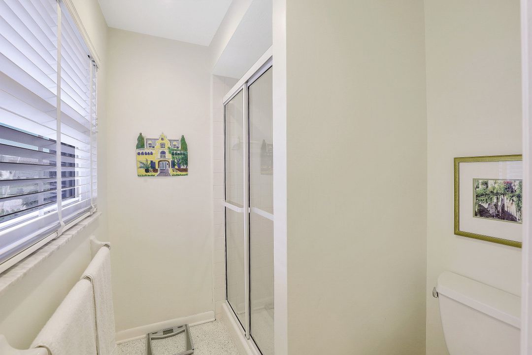 427 Nassau Ct, Marco Island, FL 34145