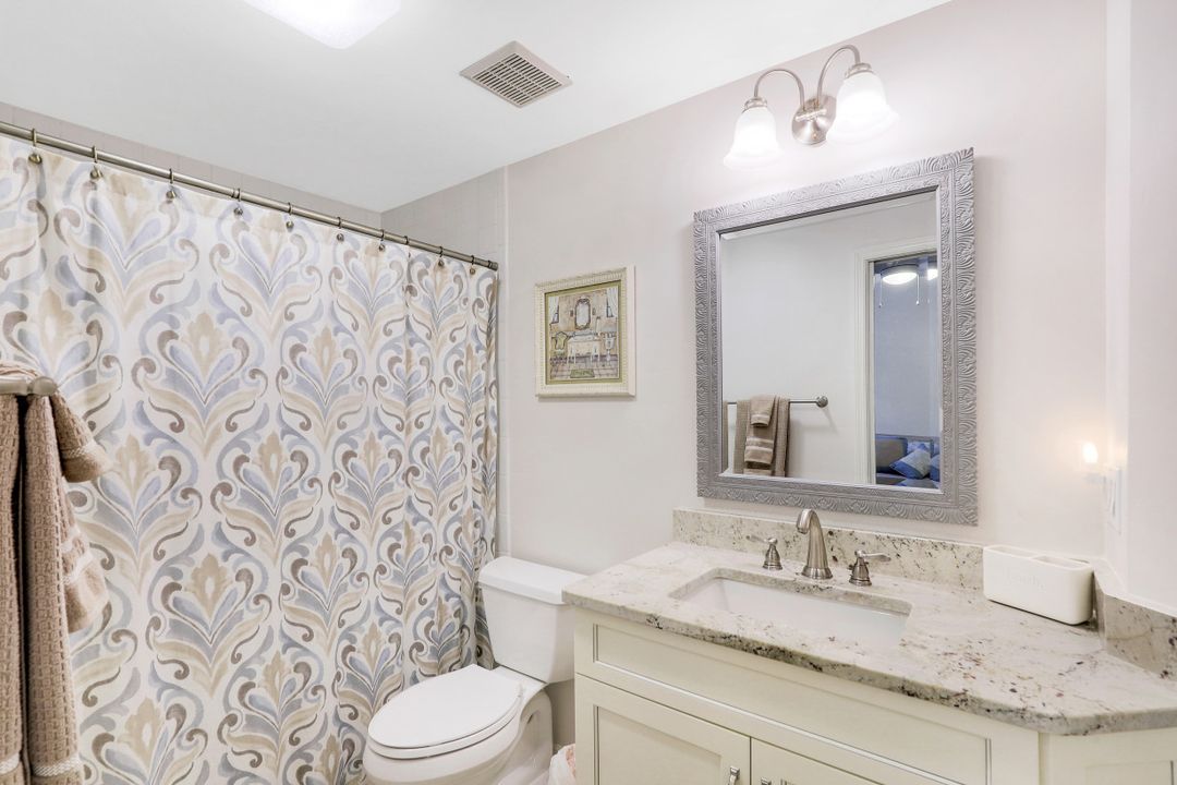 10231 Maddox Ln #211, Bonita Springs, FL 34135