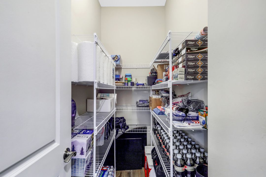 2765 Amaranda Ct, Naples, FL 34114