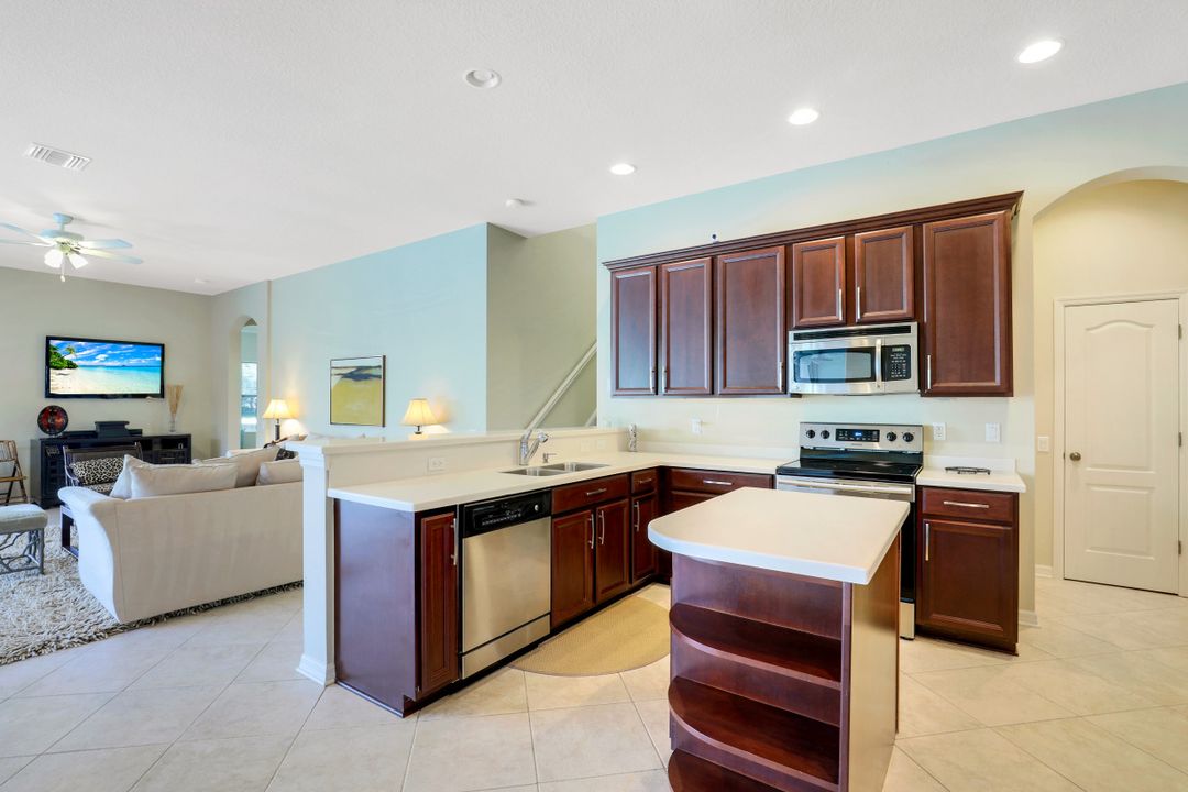 3028 Via San Marco Ct, Fort Myers, FL 33905