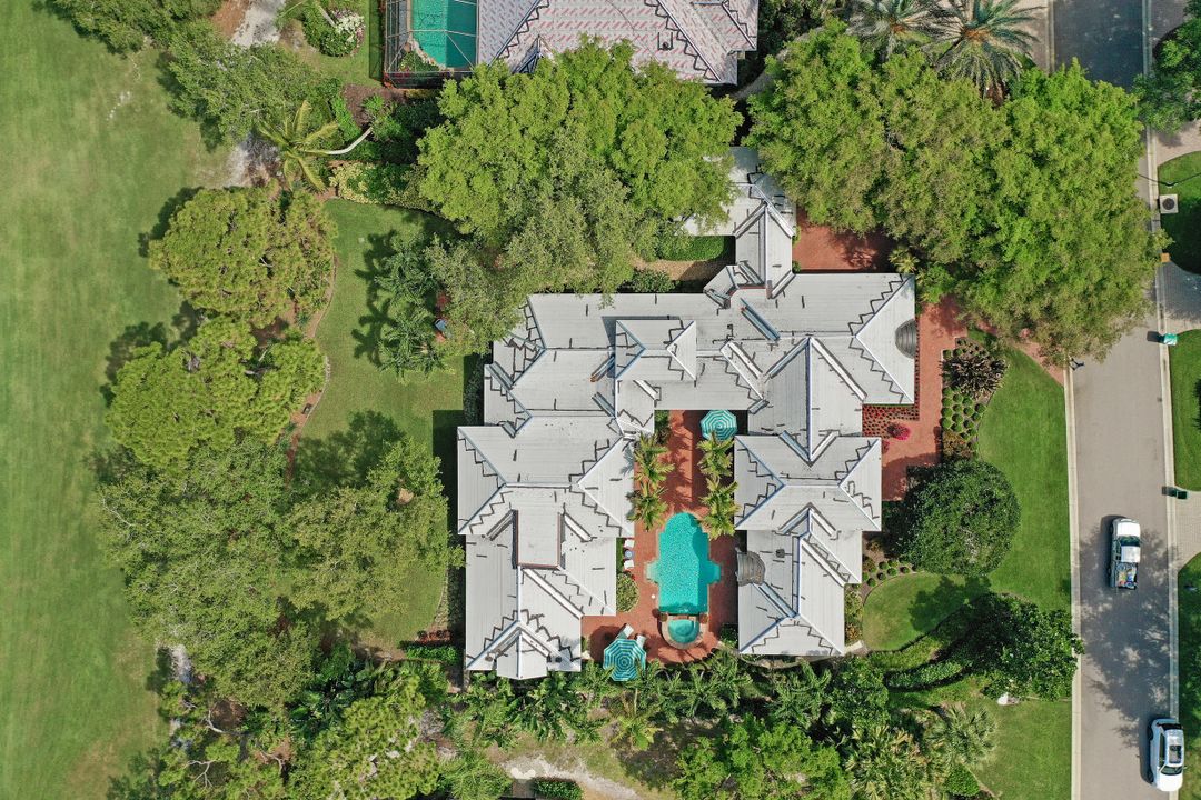 185 Cheshire Way, Naples, FL 34110