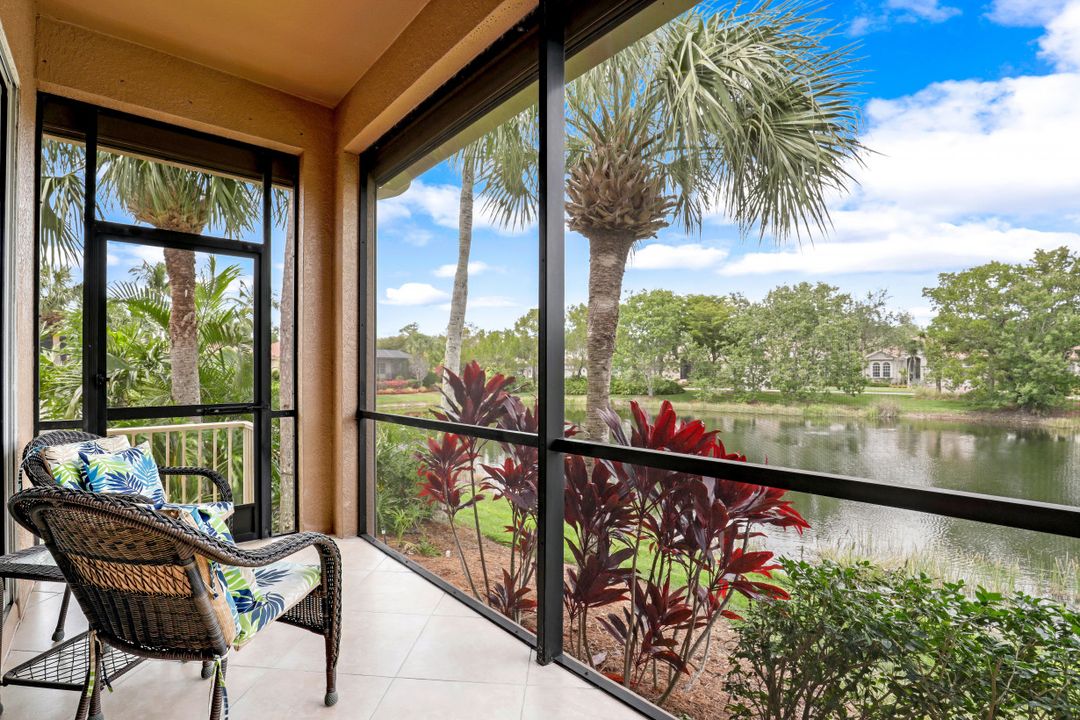 8902 Dartmoor Way, Fort Myers, FL 33908