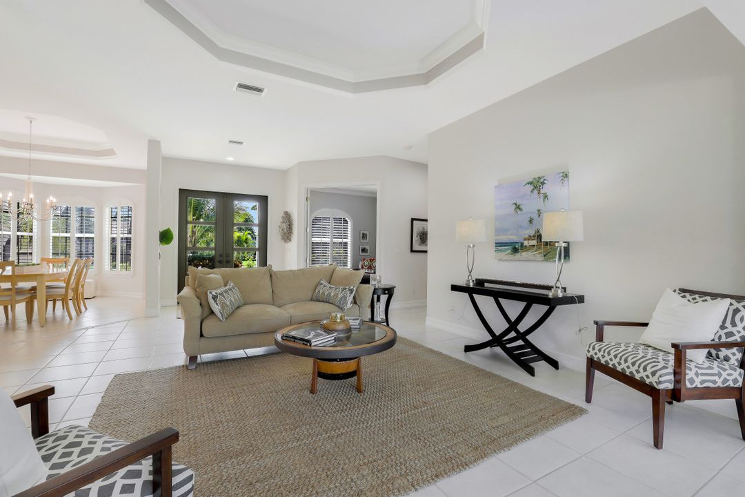 28416 Sombrero Dr, Bonita Springs, FL 34135