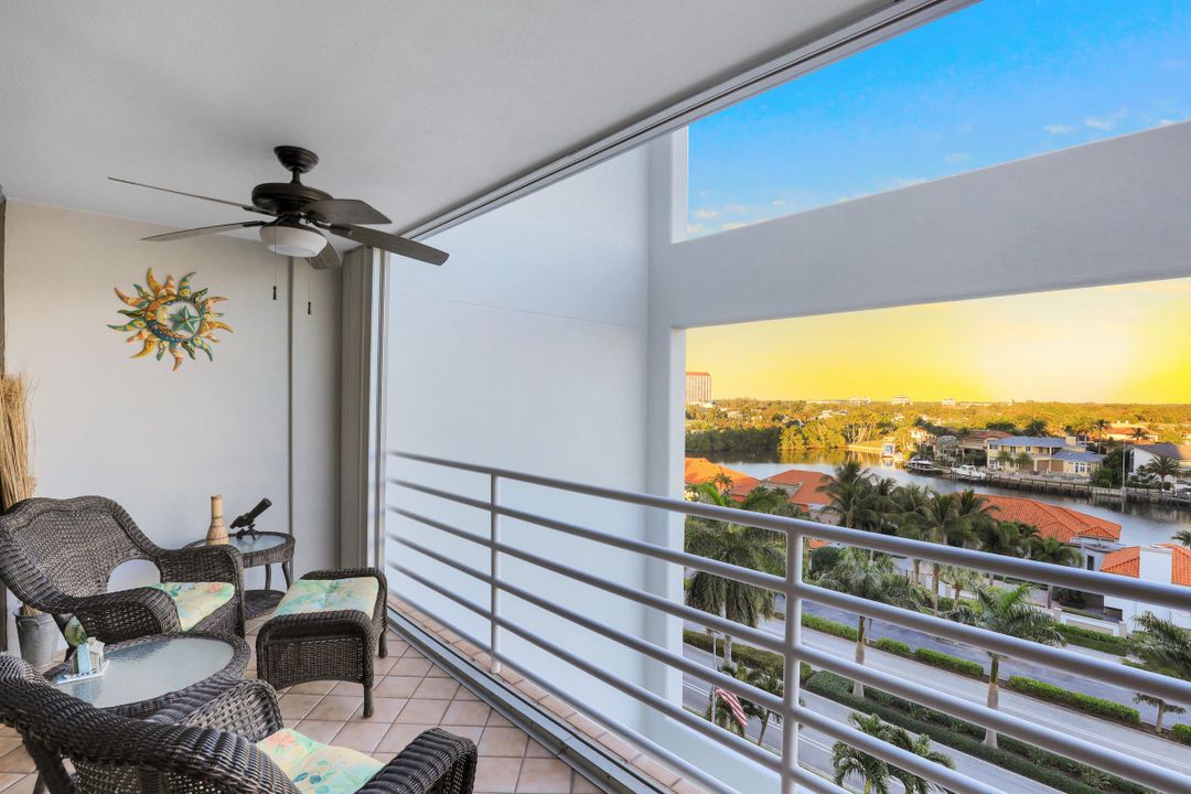 4751 Gulf Shore Blvd N #804, Naples, FL 34103