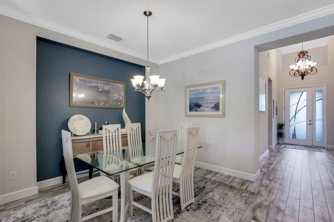 9073 Isla Bella Cir, Bonita Springs, FL 34135