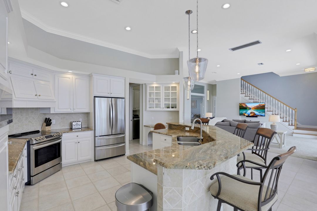 110 Copperfield Ct, Marco Island, FL 34145