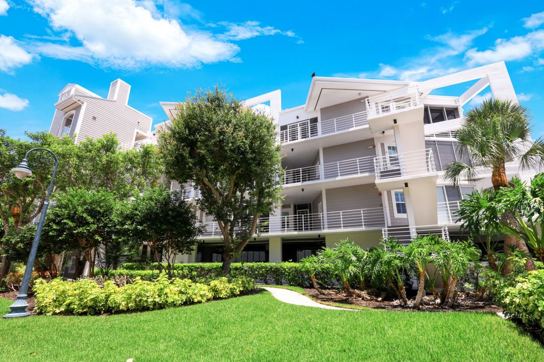 828 Hideaway Cir E #413, Marco Island, FL 34145