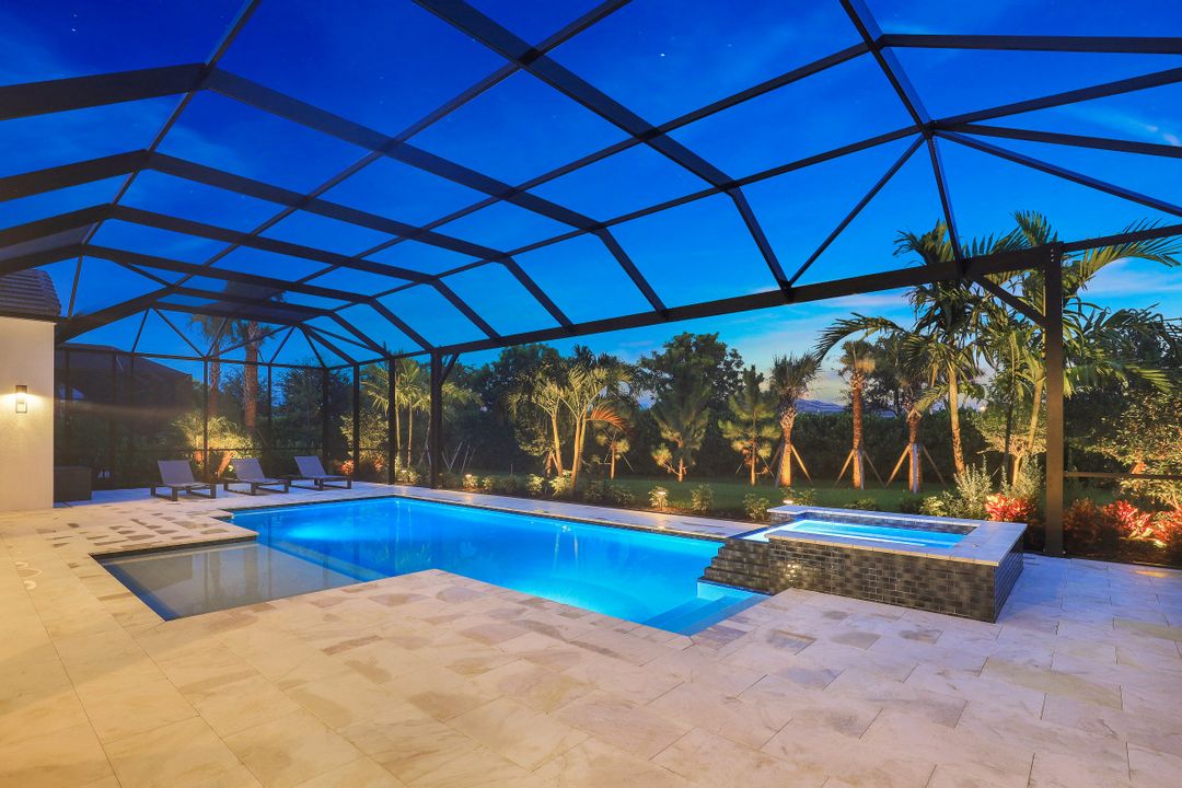 3228 Tavolara Ln, Naples, FL 34114