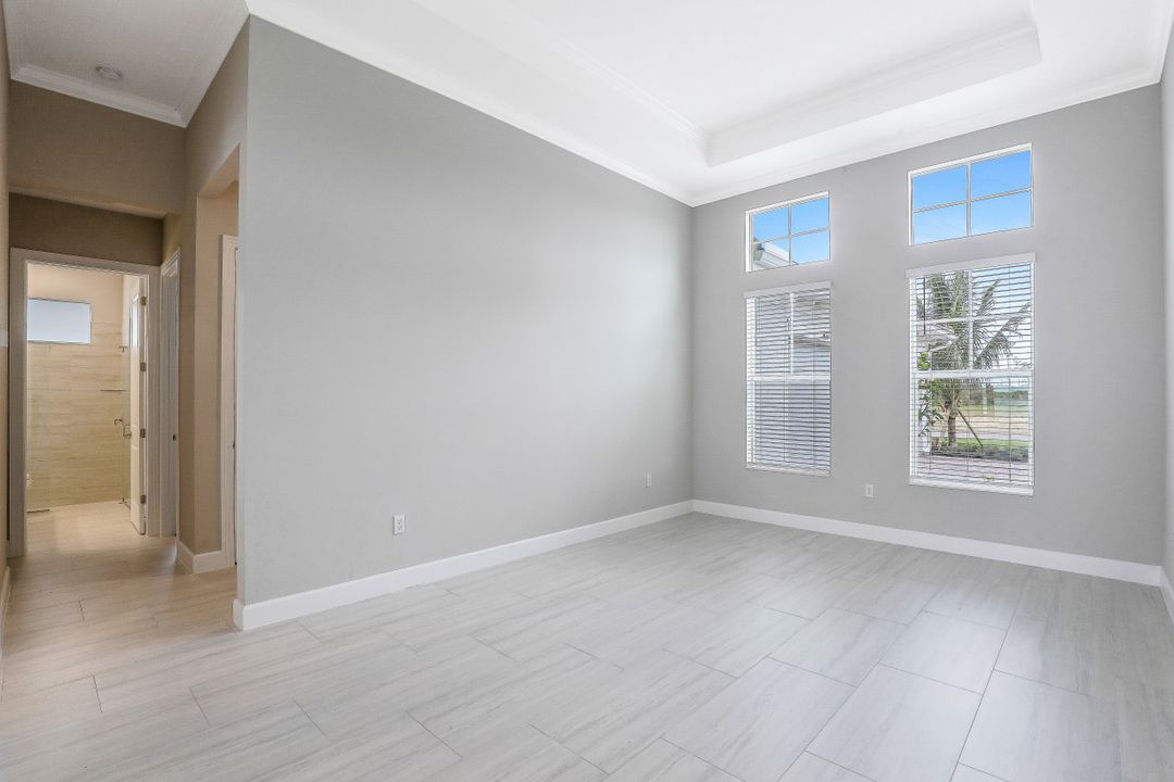 18645 WildBlue Blvd, Fort Myers, FL 33913