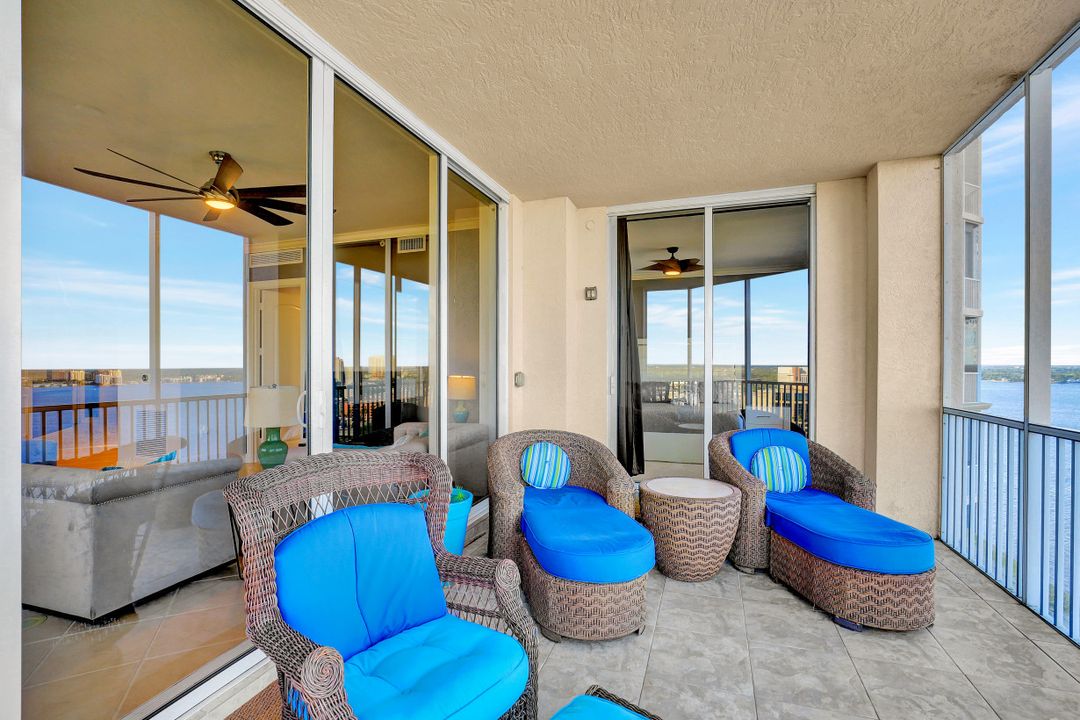 2090 W First St, Fort Myers, FL 33901