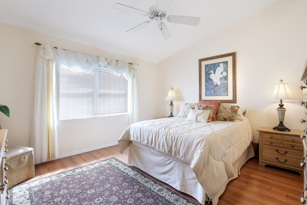 6528 Huntington Lakes Cir #203, Naples, FL 34119