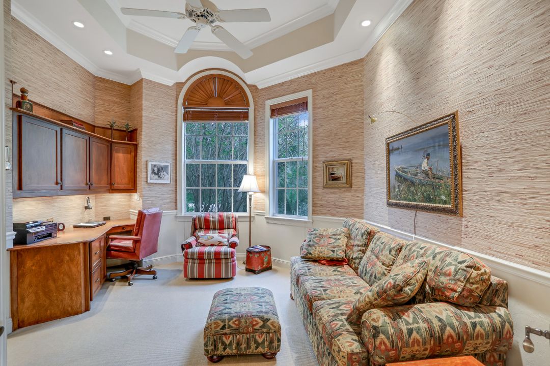 27280 Oak Knoll Dr, Bonita Springs, FL 34134