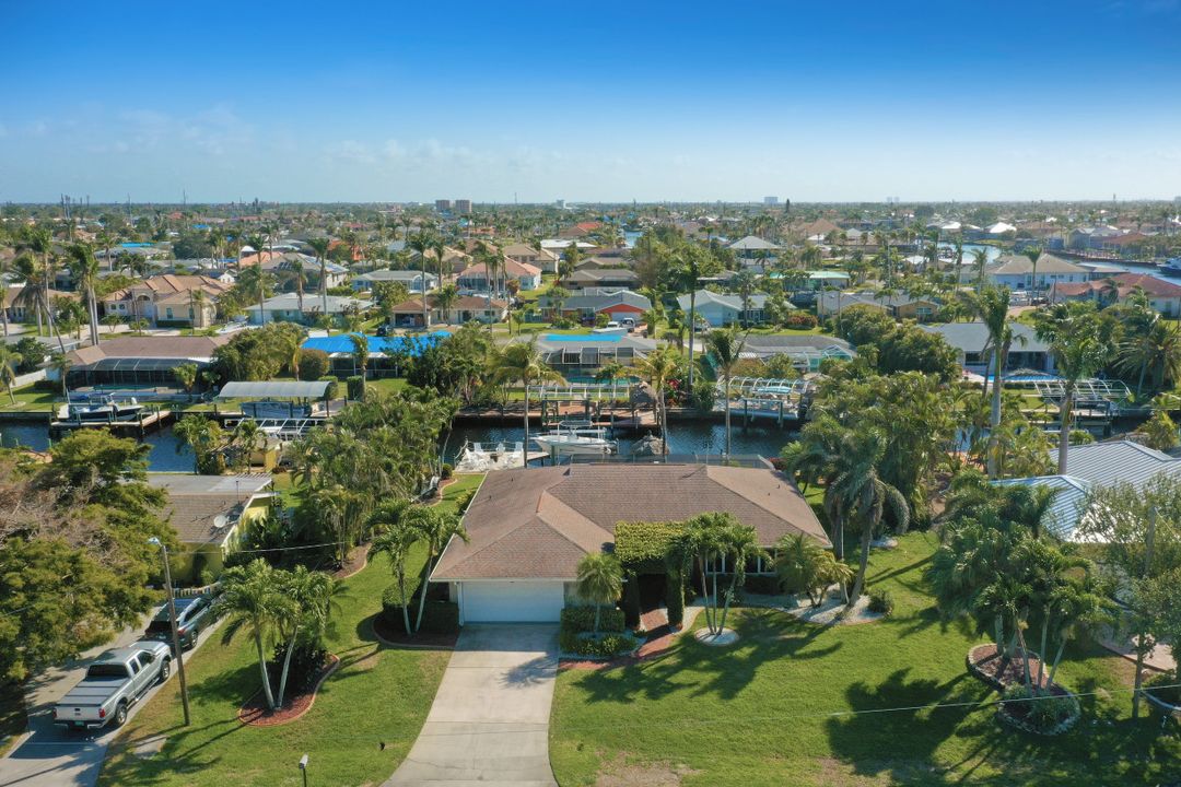 4929 SW 3rd Ave, Cape Coral, FL 33914