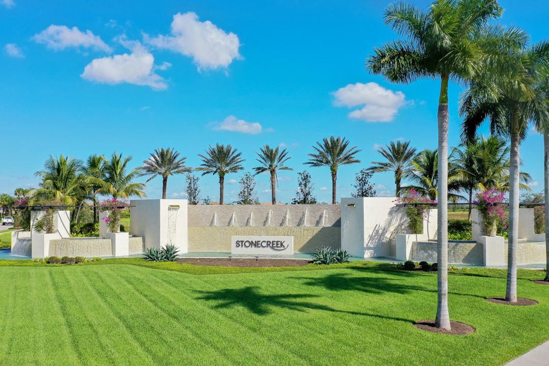 4228 Amelia Wy, Naples, FL 34119