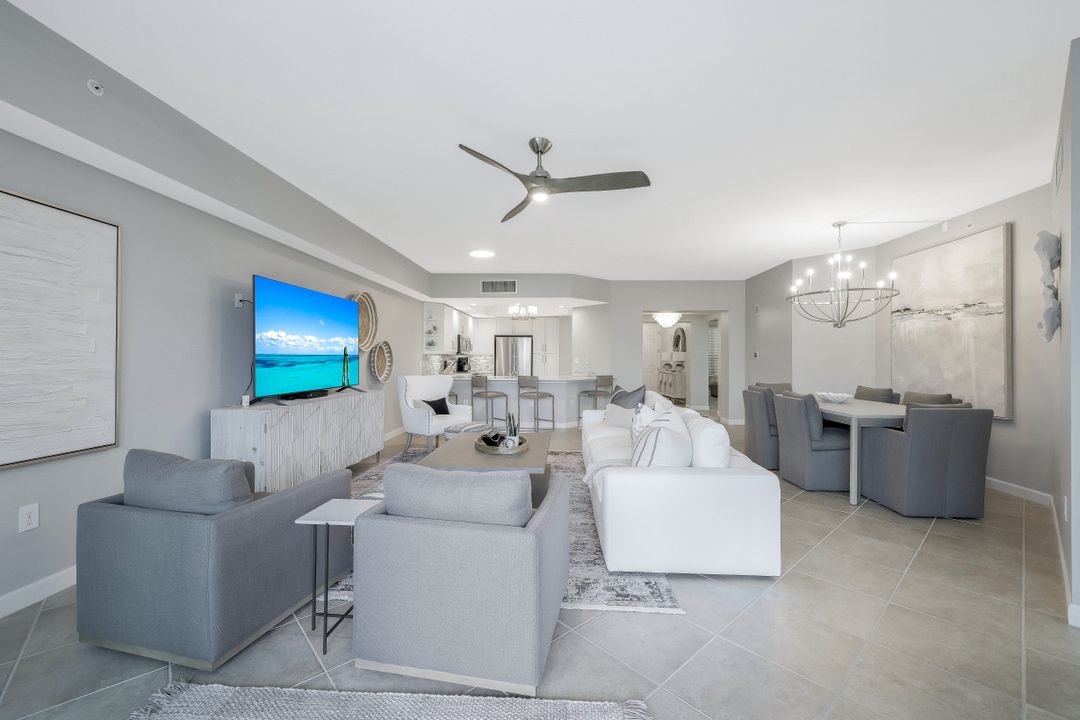 325 Dunes Blvd #204, Naples, FL 34110