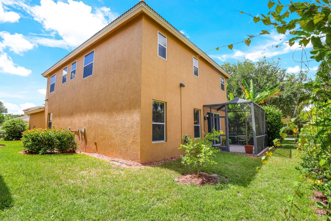 10100 N Golden Elm Dr, Estero, FL 33928