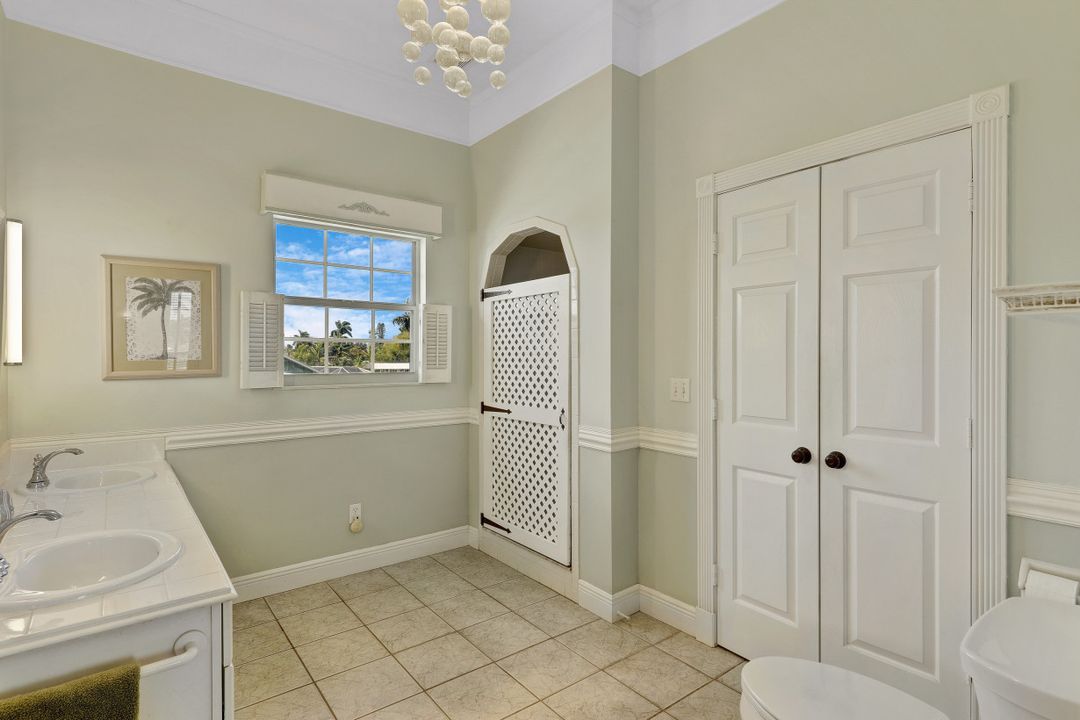 3706 Ruby Ave, Saint James City, FL 33956