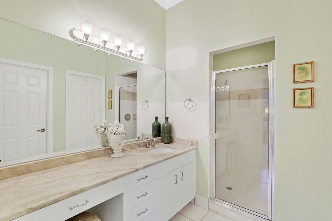 12836 Maiden Cane Ln, Bonita Springs, FL 34135