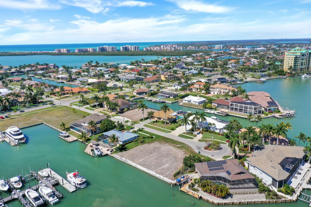 879 Magnolia Ct, Marco Island, FL 34145