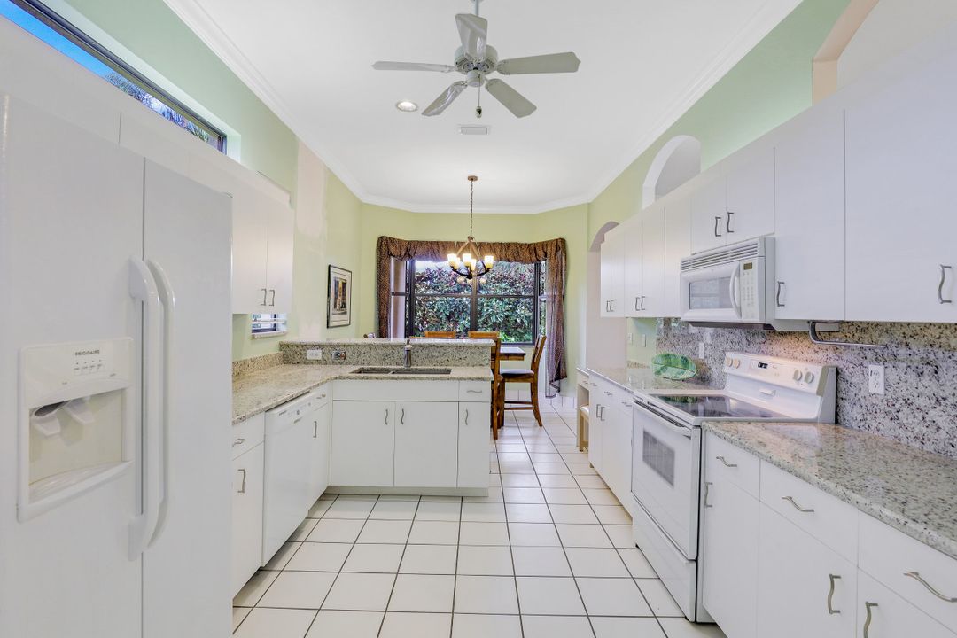 12836 Maiden Cane Ln, Bonita Springs, FL 34135