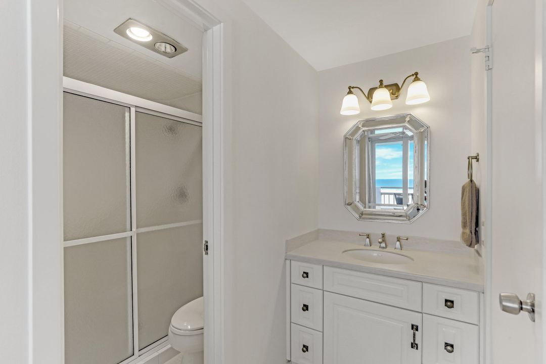 180 Seaview Ct #817, Marco Island, FL 34145