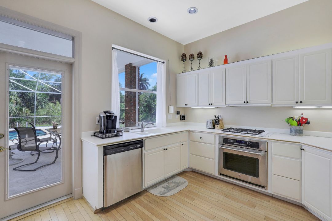 20801 Groveline Ct, Estero, FL 33928