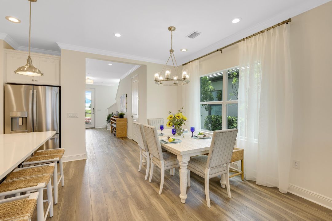 4056 SkySail Drive, Naples, FL 34120