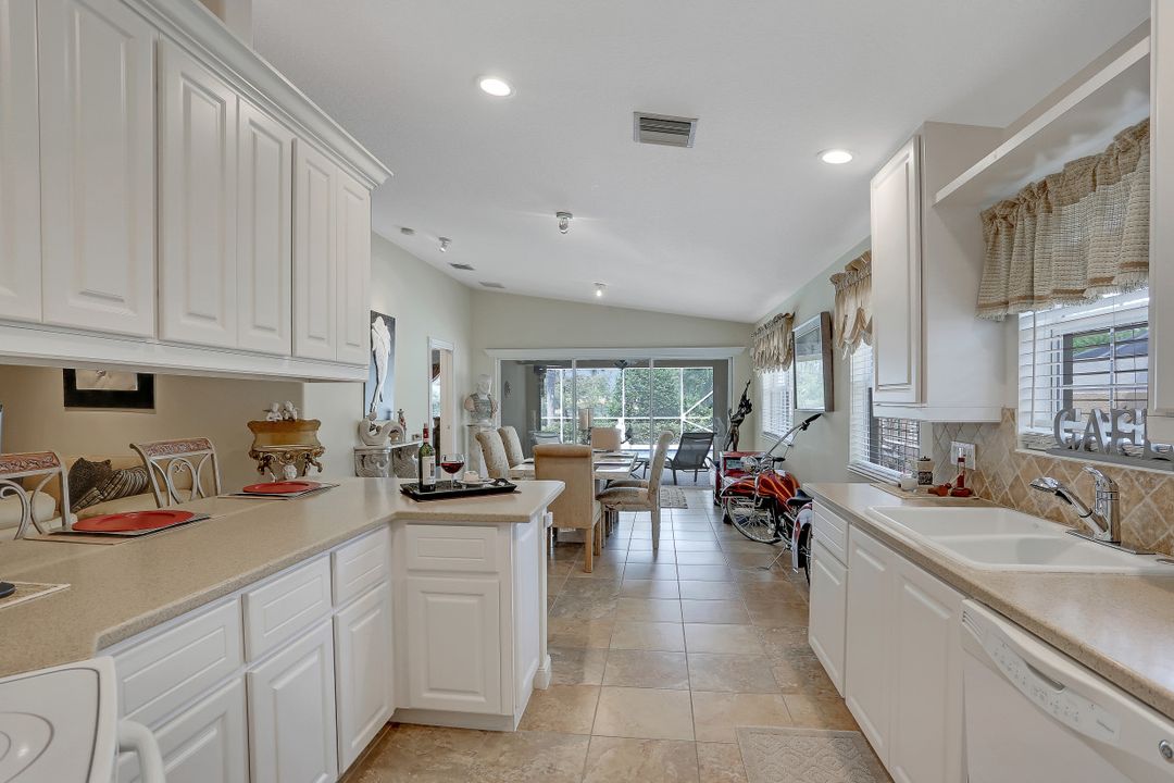 15394 Queen Angel Way, Bonita Springs, FL 34135