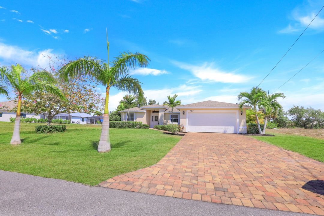 1723 SW 31st Ln, Cape Coral, FL 33914