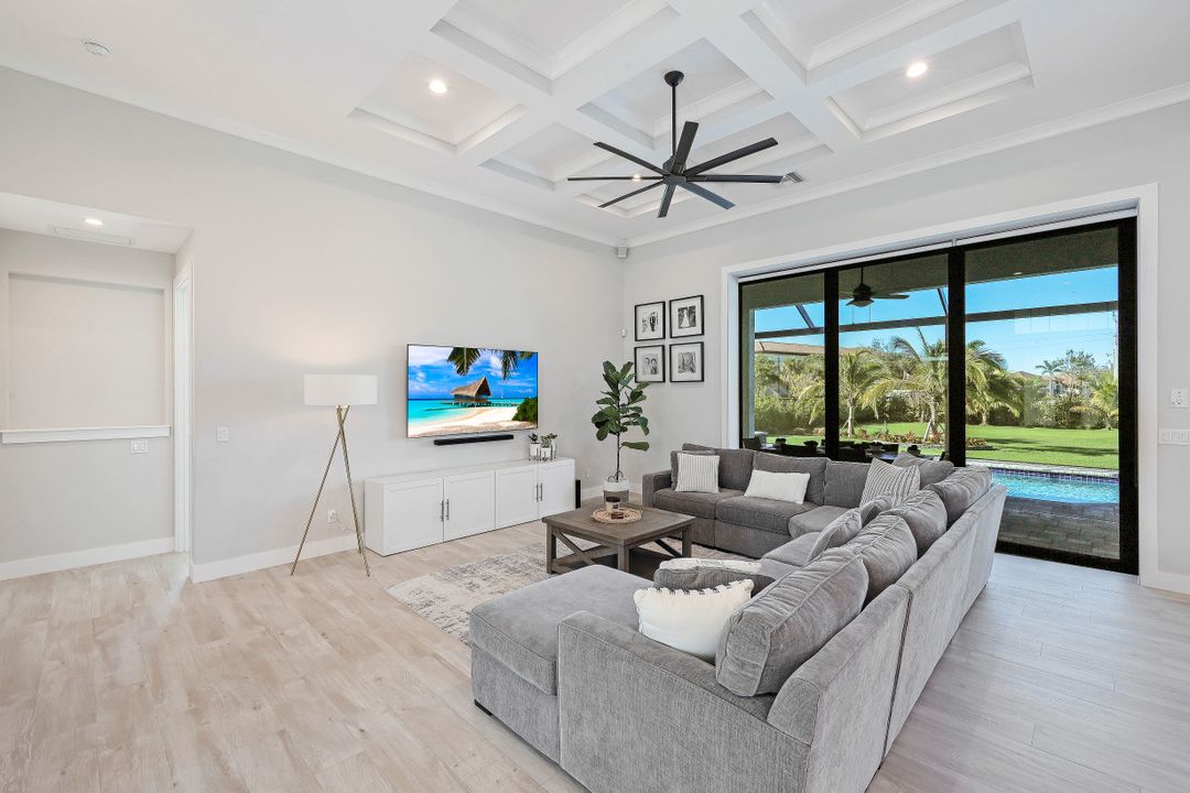 1480 Collingswood Ave, Marco Island, FL 34145