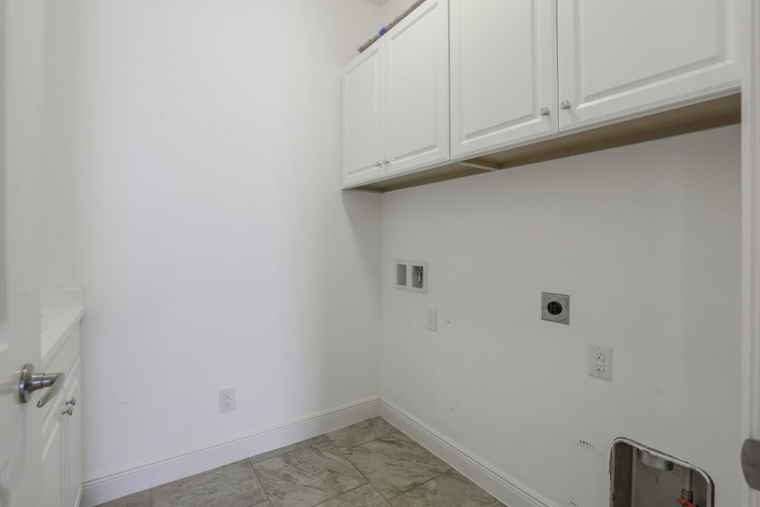 17817 Spanish Harbour Ct, Fort Myers, FL 33908