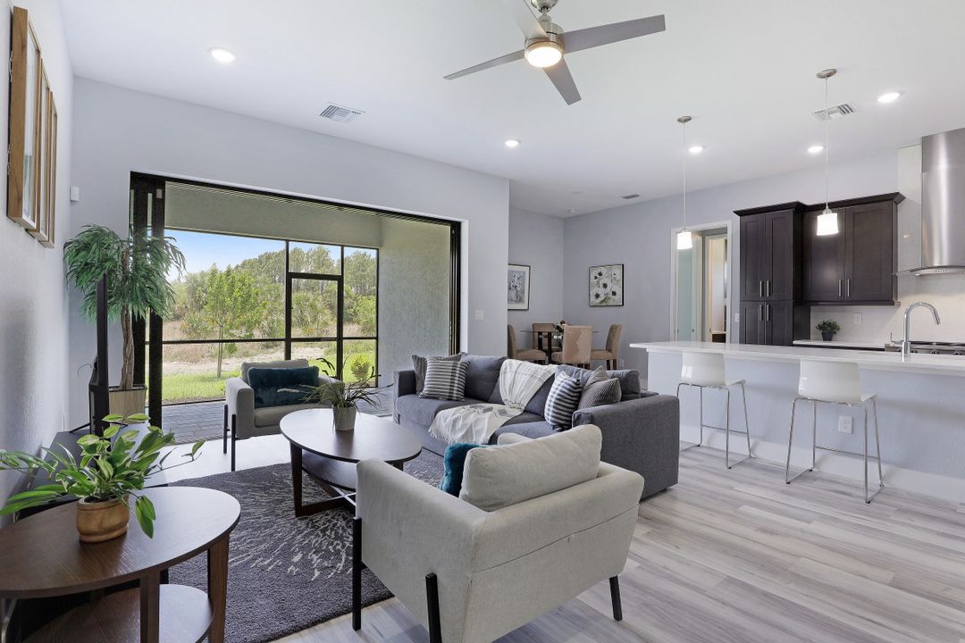 3400 W Gator Cir, Cape Coral, FL 33909