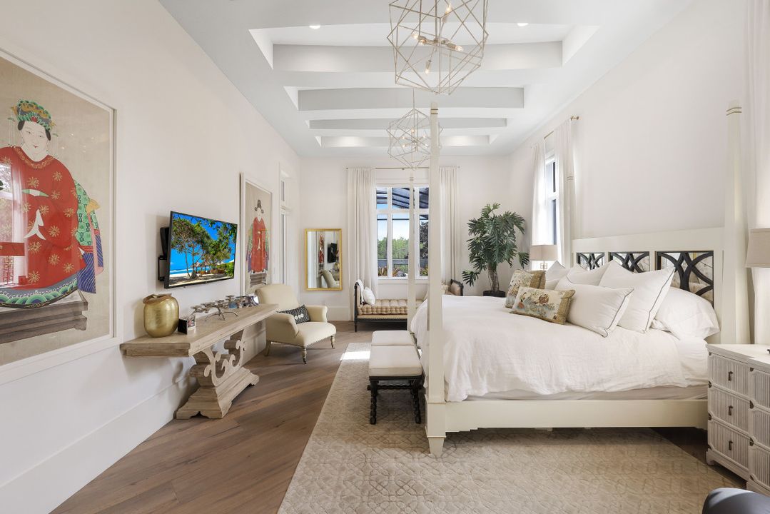 26171 Woodlyn Dr, Bonita Springs, FL 34134