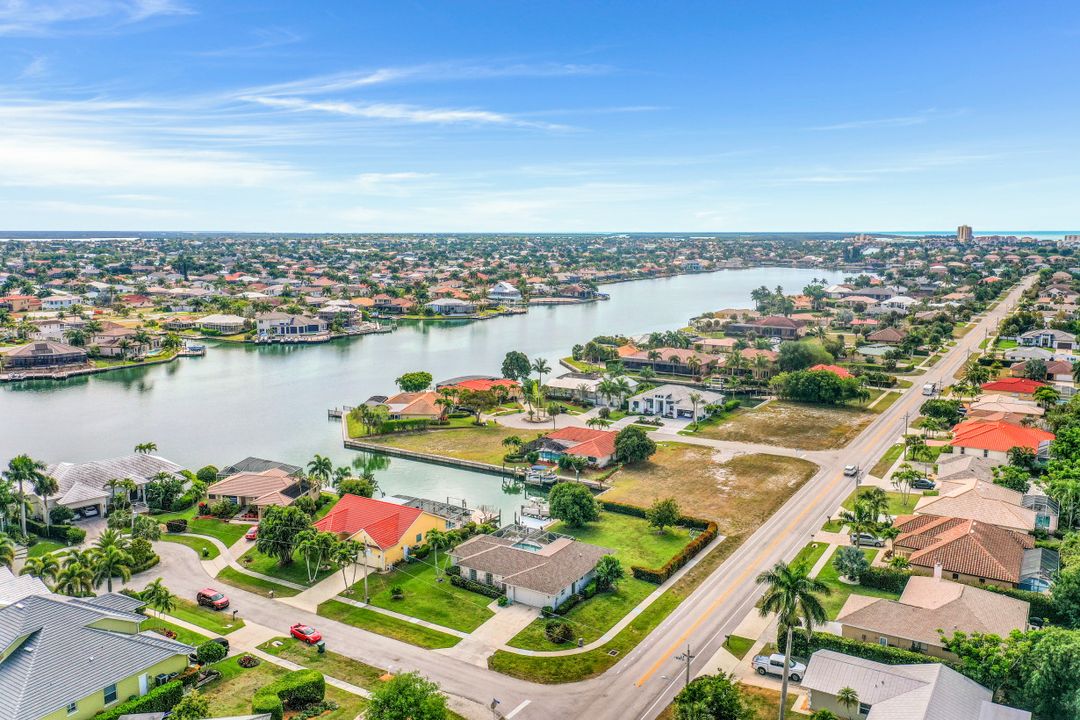 911 Tulip Ct, Marco Island, FL 34145