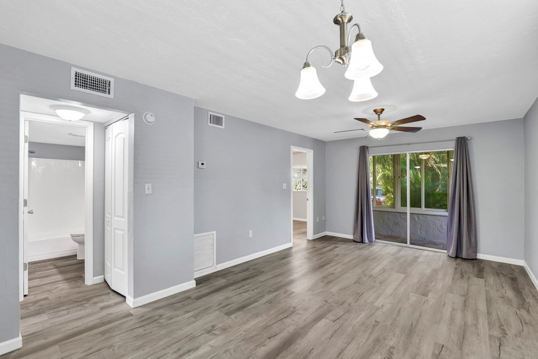 8071 Country Rd #106, Fort Myers, FL 33919