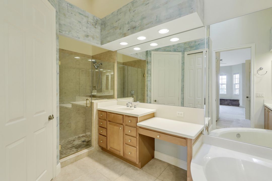 19630 Marino Lake Cir #2703, Miromar Lakes, FL 33913