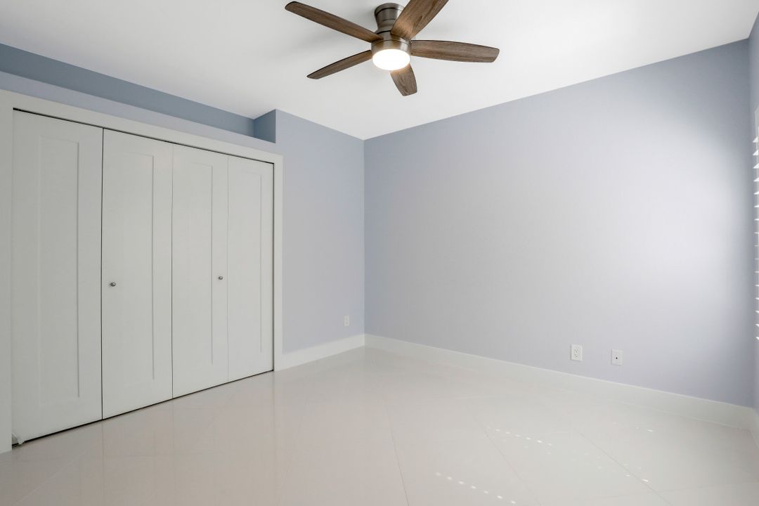 6834 Lantana Bridge Rd #101, Naples, FL 34109