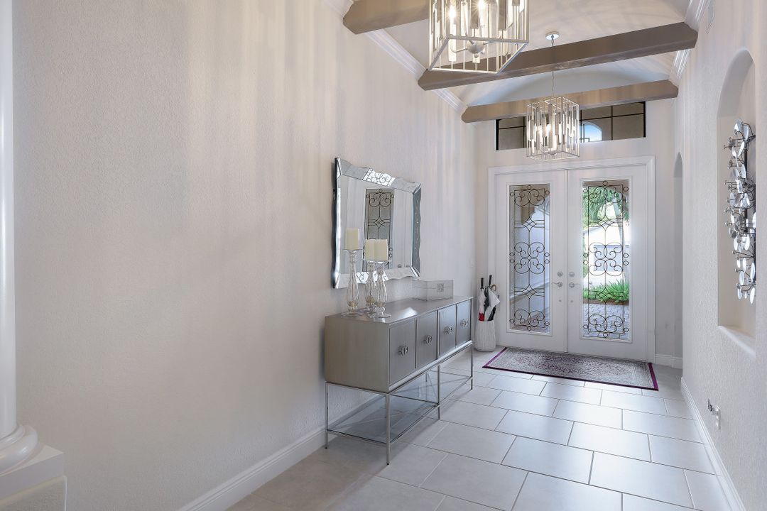 10102 Palazzo Dr, Naples, FL 34119