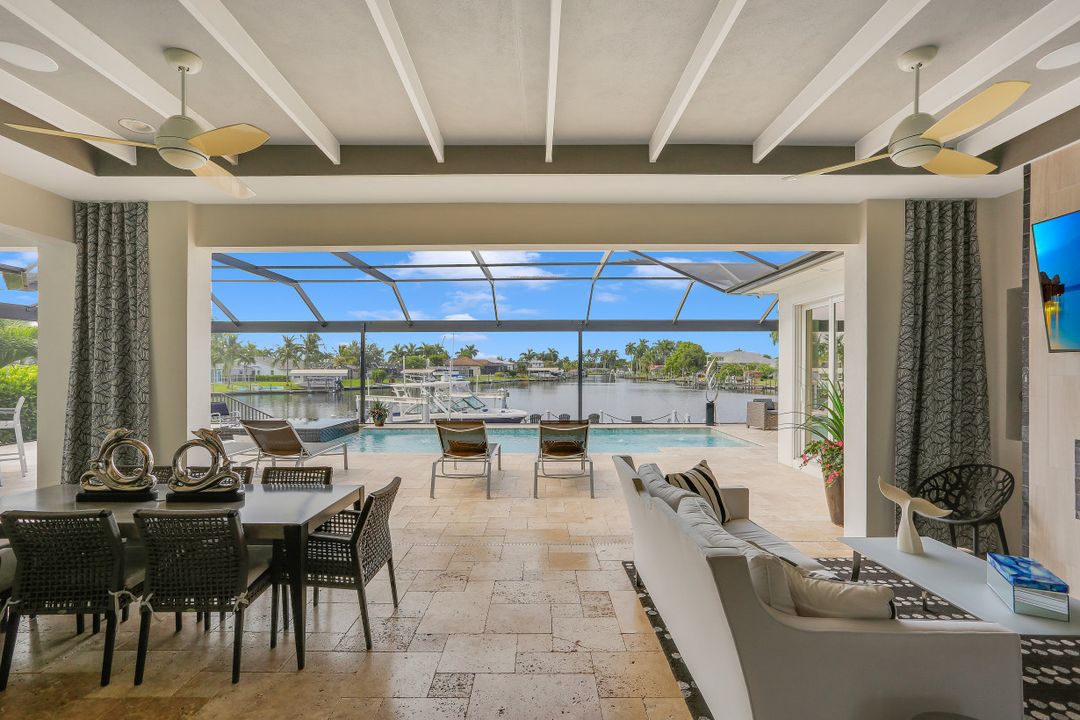 1214 El Dorado Pkwy E, Cape Coral, FL 33904