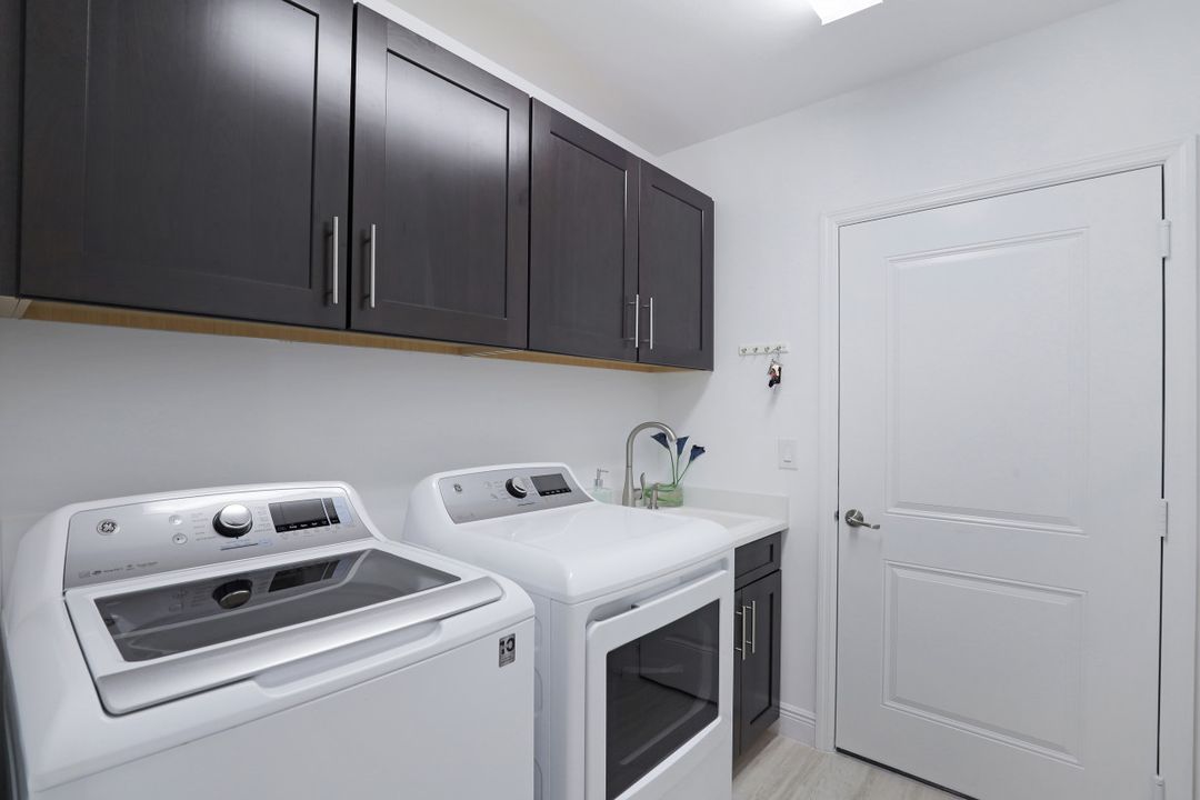 16356 Viansa Way #101, Naples, FL 34110