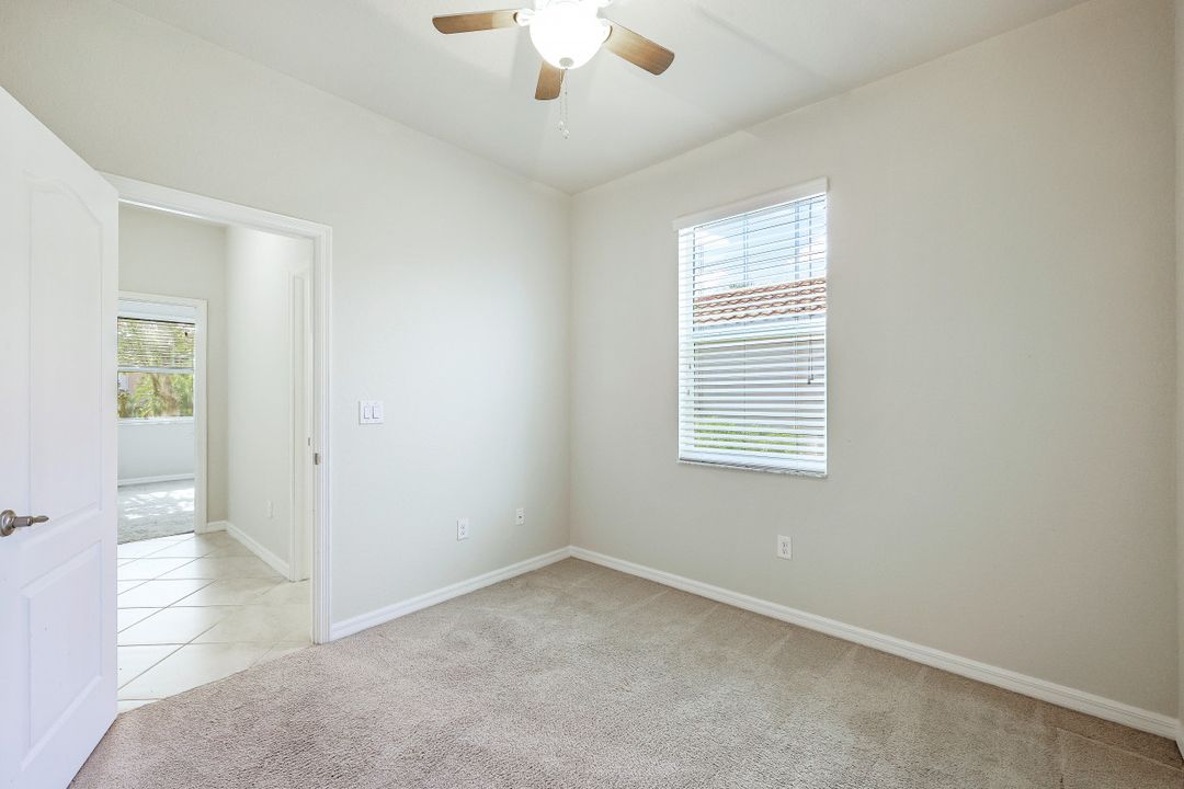 2565 Caslotti Way, Cape Coral, FL 33909