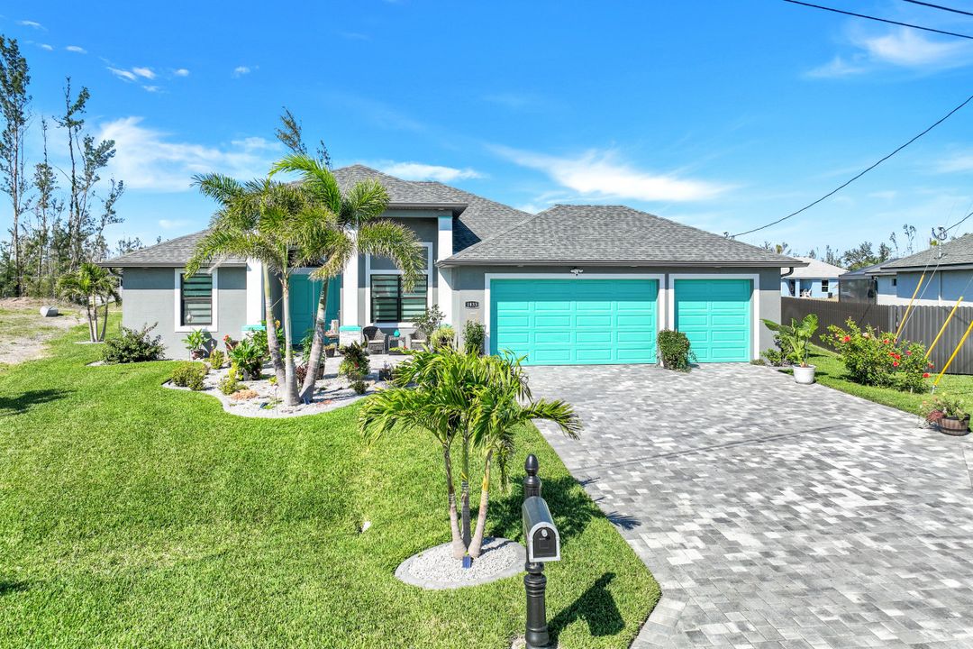1833 SW 11th Terrace, Cape Coral, FL 33991