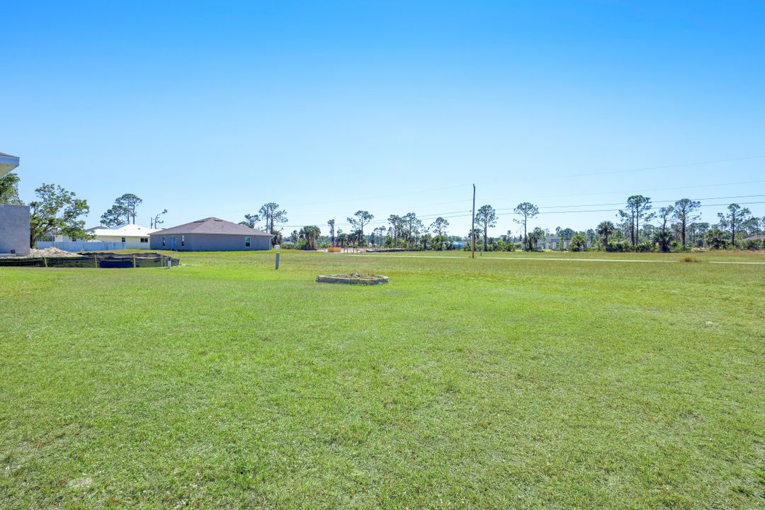 1634 NE 34th St, Cape Coral, FL 33909