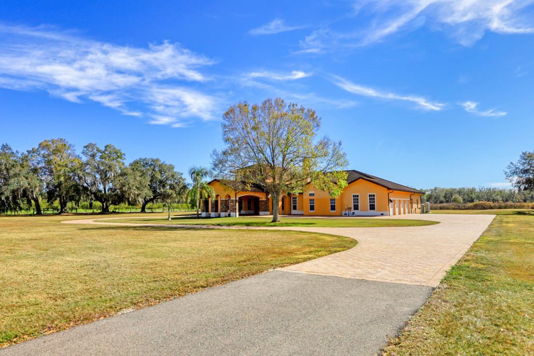 2304 FL-66, Zolfo Springs, FL 33890