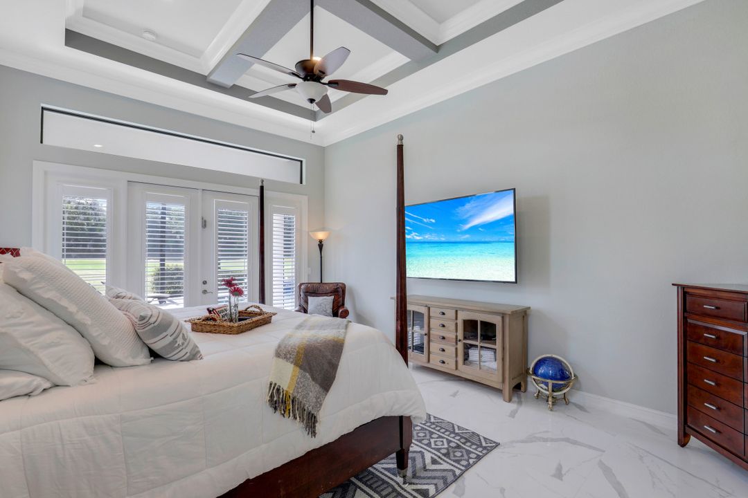 9559 Via Lago Way, Fort Myers, FL 33912