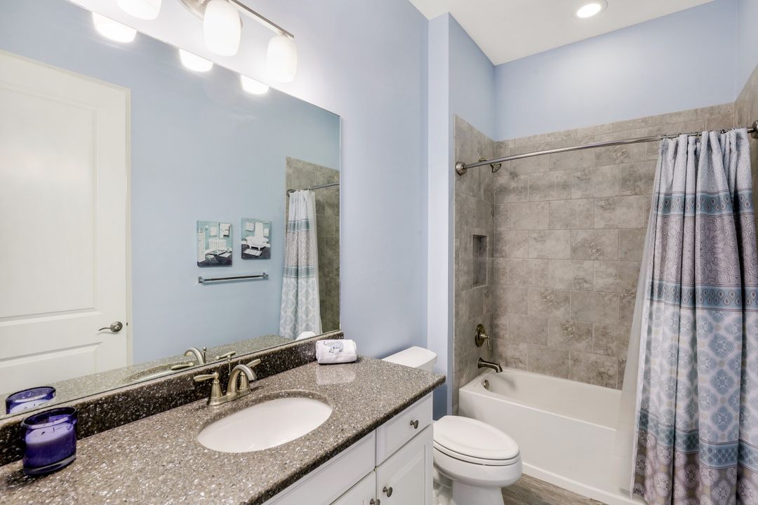 3254 Belon Ln, Naples, FL 34114